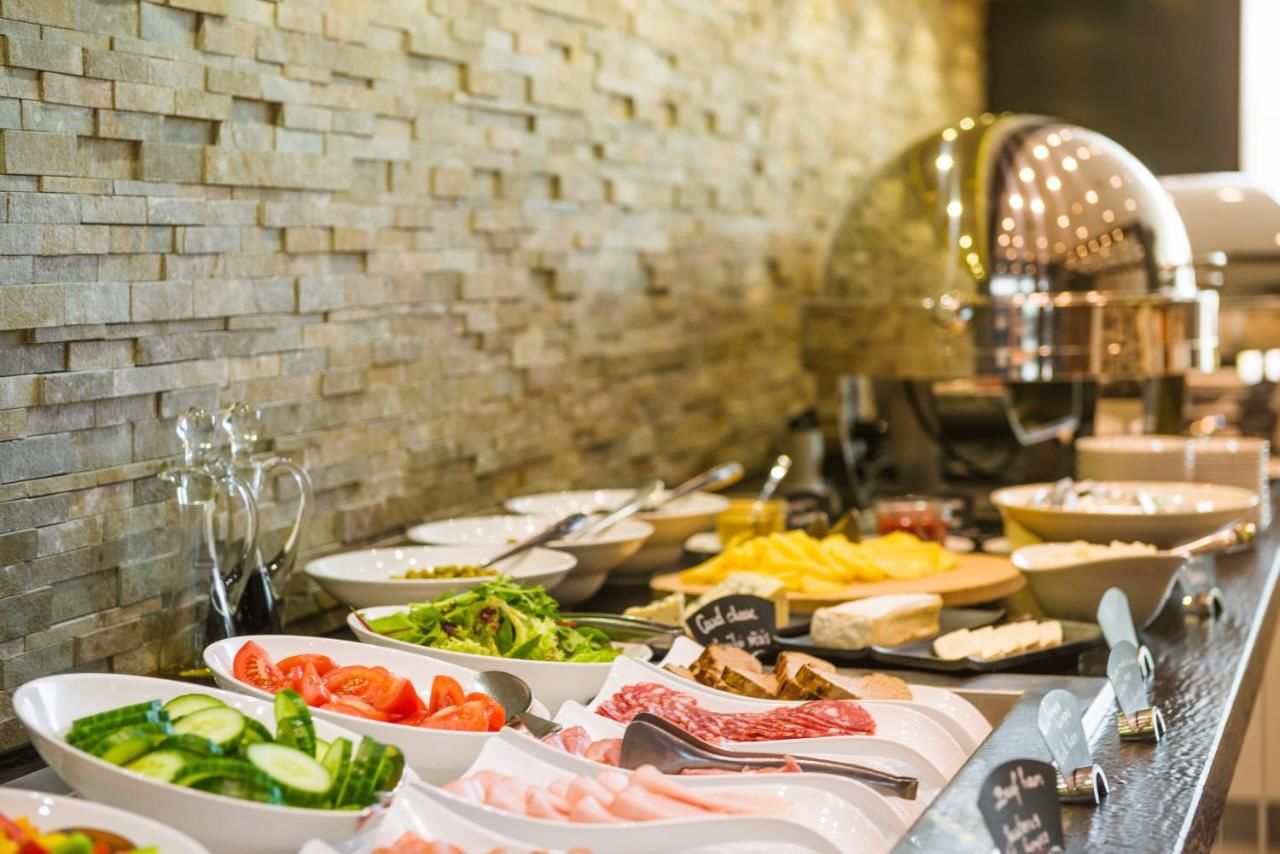 Отель Holiday Inn Vilnius Вильнюс-23