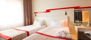 Отель Holiday Inn Vilnius Вильнюс Представительский двухместный номер с 2 отдельными кроватями-1