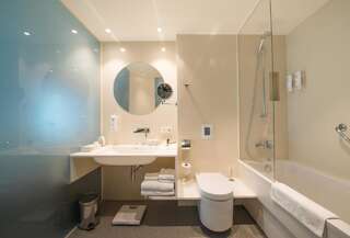 Отель Holiday Inn Vilnius Вильнюс Представительский двухместный номер с 2 отдельными кроватями-2