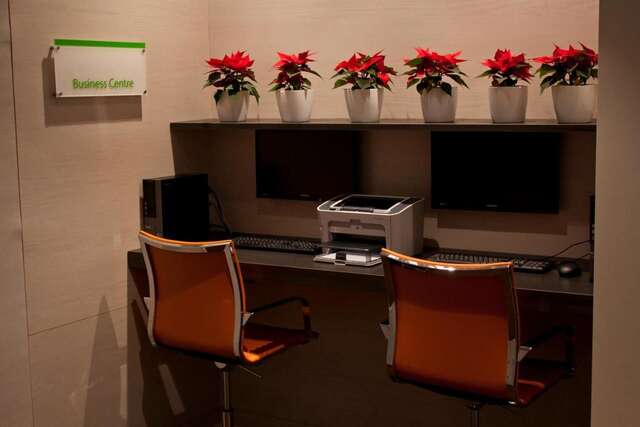 Отель Holiday Inn Vilnius Вильнюс-36
